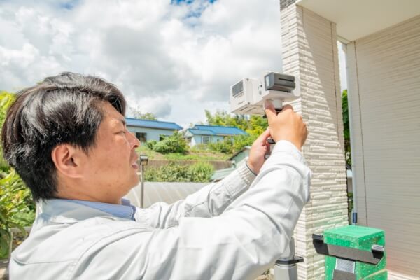 一級塗装技能士による屋根・外壁診断とお見積り