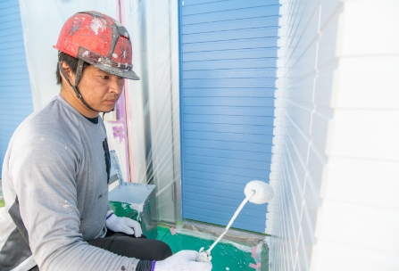 一級塗装技能士の岩崎がお見積りからお引渡しまで対応します